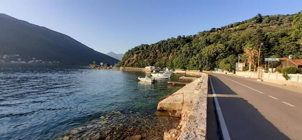 Stevovic Apartments Tivat Exterior photo
