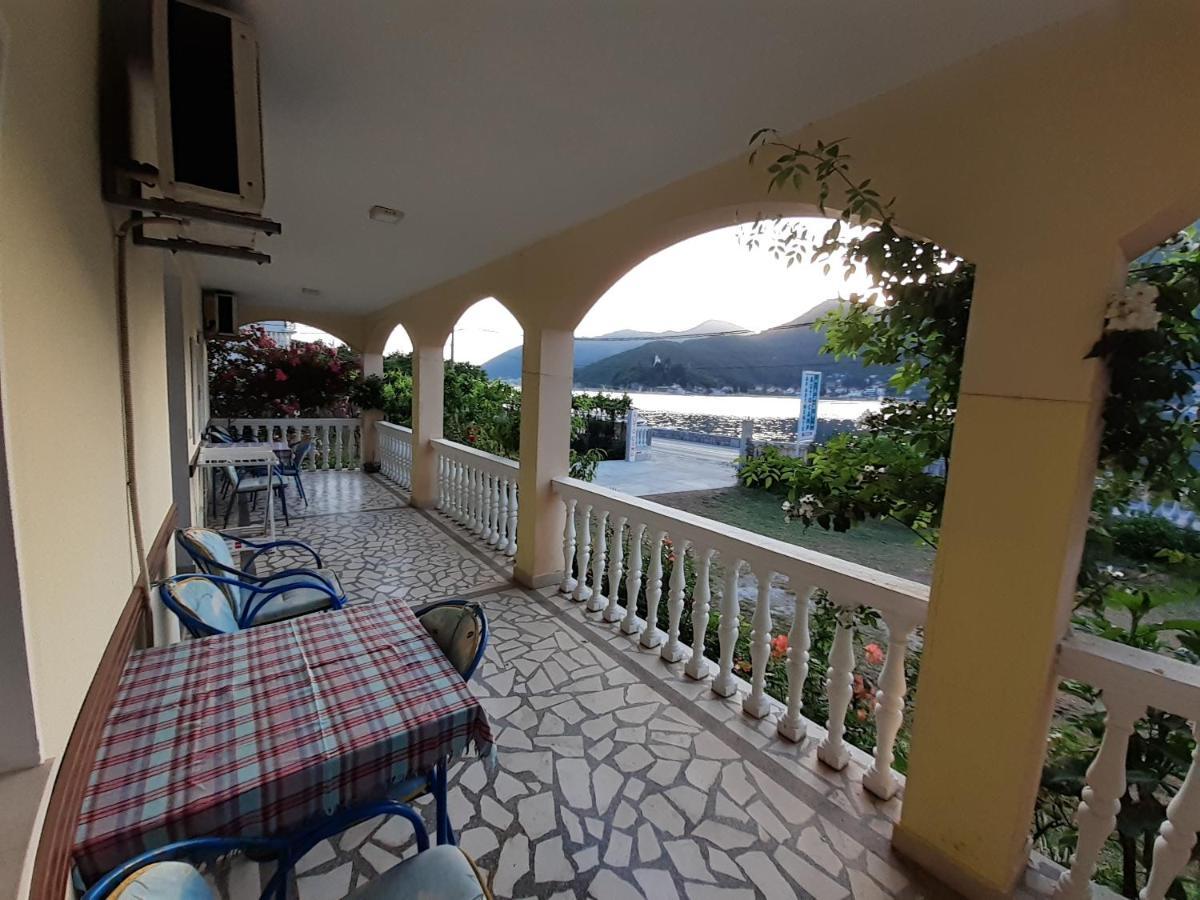 Stevovic Apartments Tivat Exterior photo